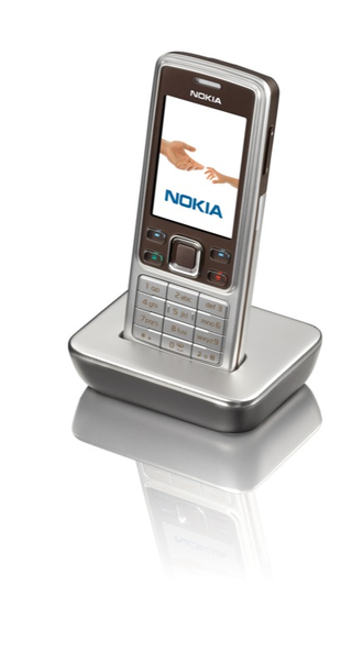 Illustration for article titled Nokia 6301 Allows Seamless Wi-Fi and GSM Calls
